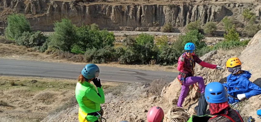 دره پیمایی(بانوان)