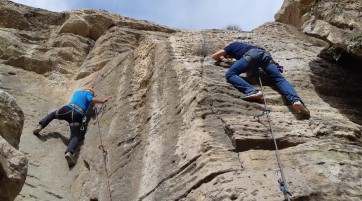 گزارش کارگاه آموزش و تمرین سنگنوردی